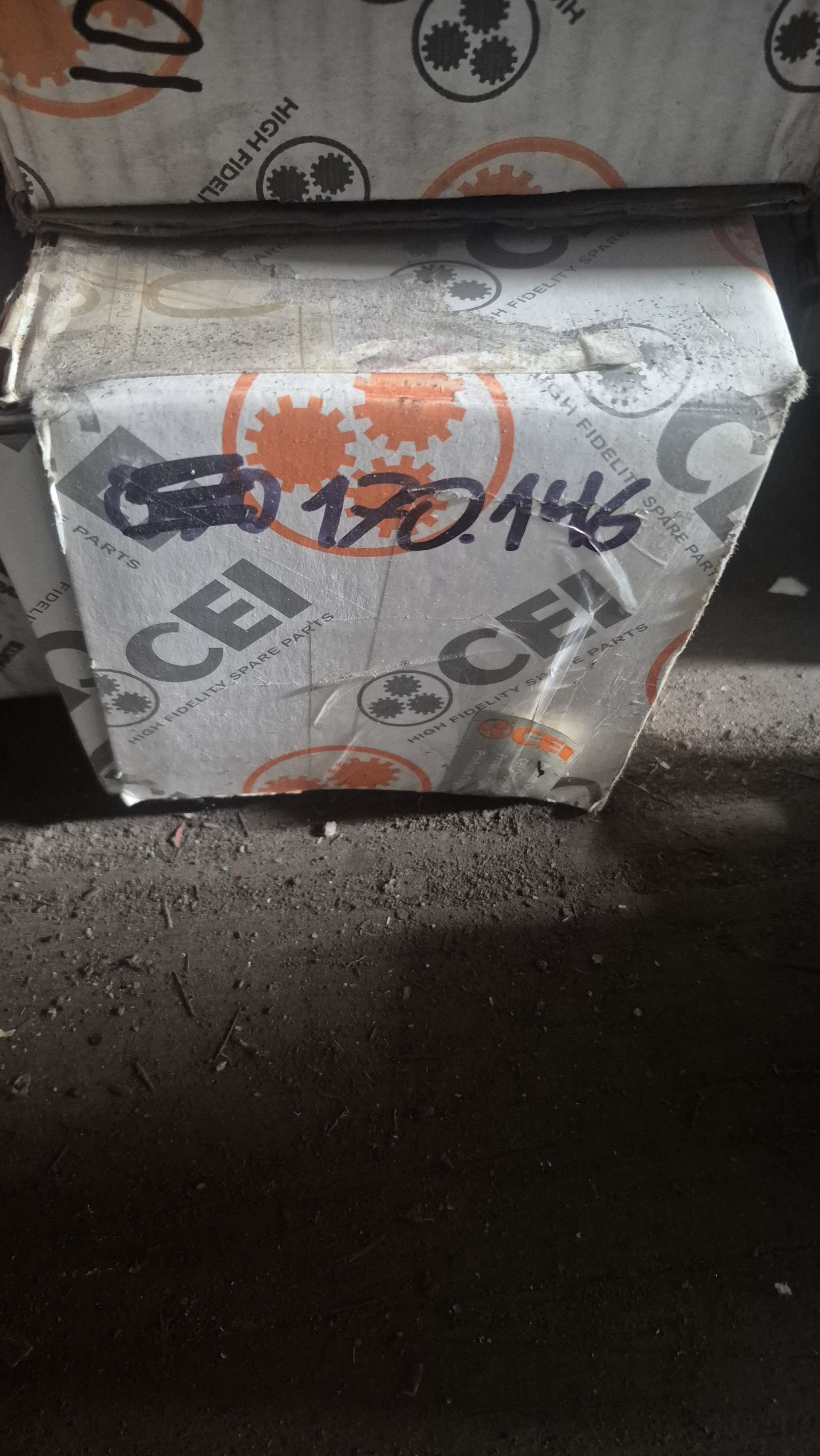 Sampa Болт КАМАЗ дв. Cummins ISBe 3925186 (М8*1.25*25) (ролик натяжной 5256103) (CAMIDA, Китай) Camida Scania