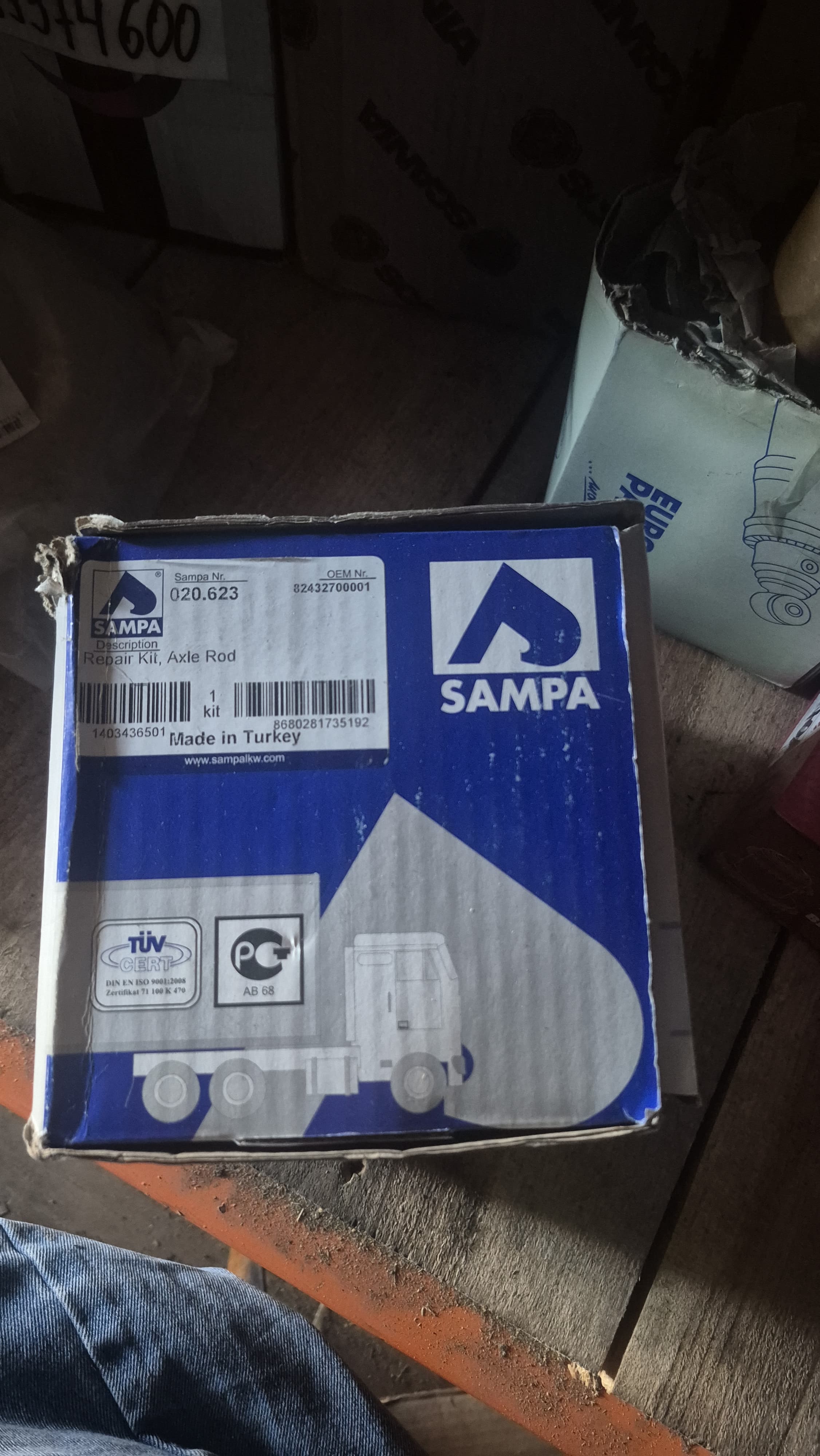 Sampa Ремкомплект реактивной тяги V-образной центр MAN TGA/TGS/TGX (82432700001)
